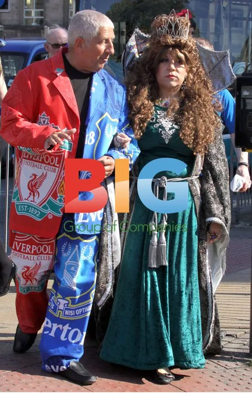 Tina Malone and Pete Price at Snow White Photocall