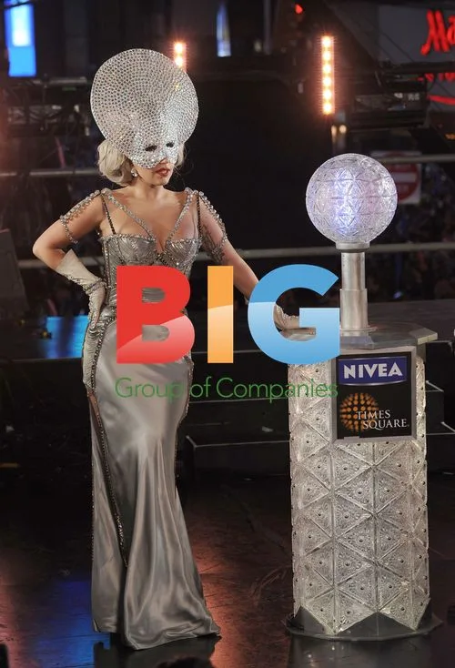 Lady Gaga and Michael Bloomberg in Times Square