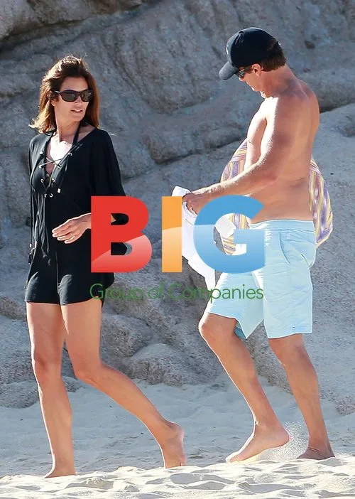 Cindy Crawford and Family Beach Outing