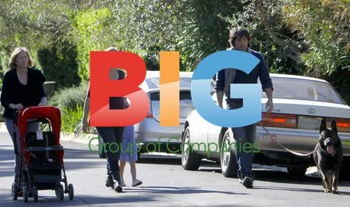 Ben Affleck and Jennifer Garner Family Walk