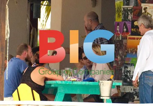 Kate Moss and Jamie Hince on Caribbean Holiday