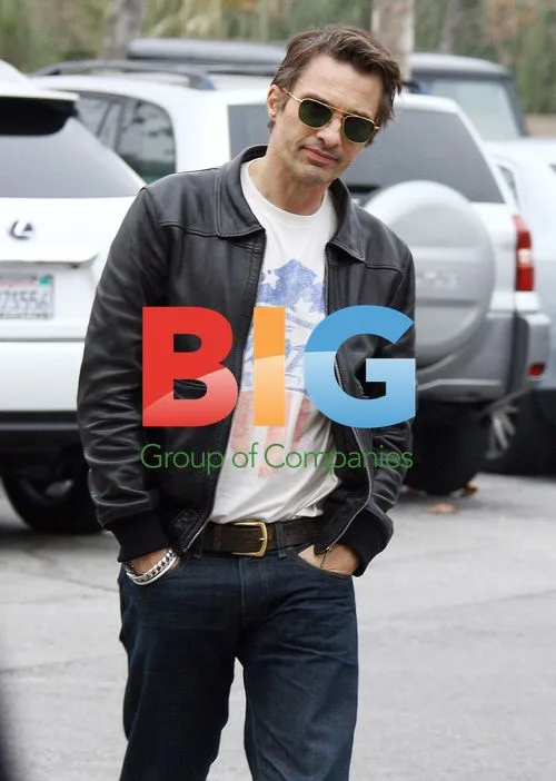 Olivier Martinez out shopping in LA
