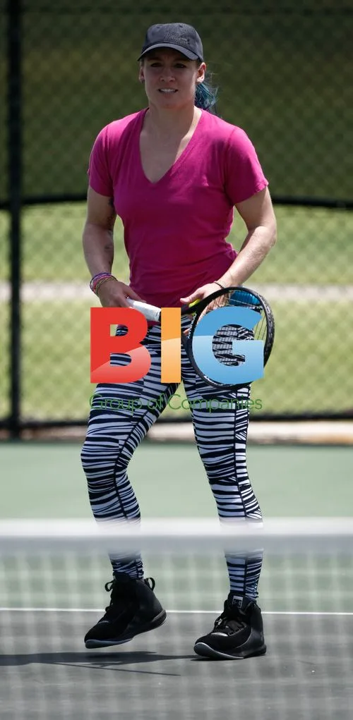 Bethanie Mattek-Sands trains for Hopman Cup
