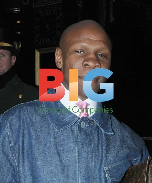 Chris Eubanks outside Dorchester Hotel, London