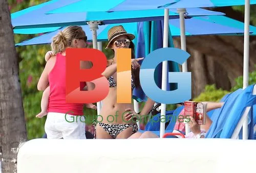 Myleene Klass on Holiday with Friends