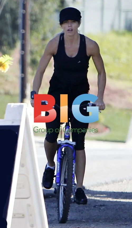 Alex Rodriguez and Torrie Wilson bike ride