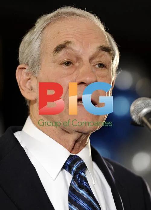 Ron Paul Holds Iowa Rally