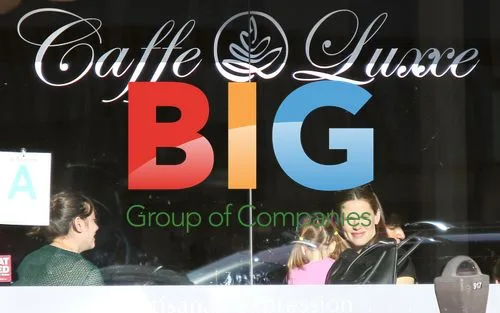 Jennifer Garner & Daughter Seraphina Out for Breakfast