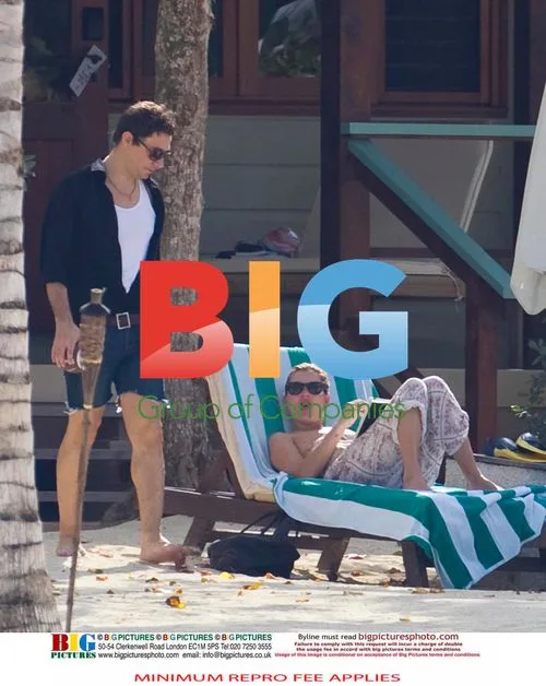 Kate Moss and Jamie Hince on Caribbean Vacation