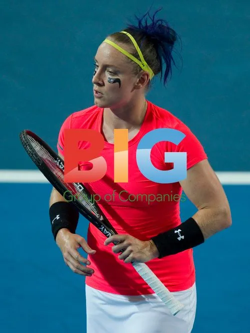 Bethanie Mattek-Sands Playing Tennis at Hopman Cup