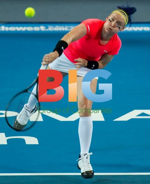 Bethanie Mattek-Sands Plays Tennis at Hopman Cup