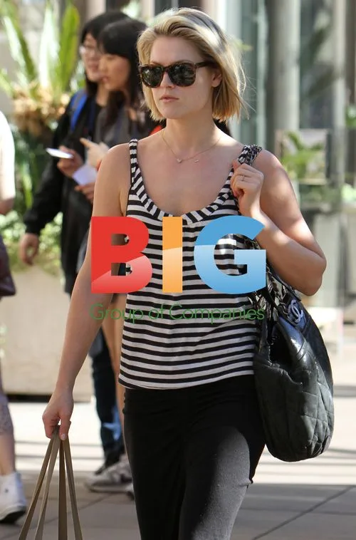 Ali Larter shopping at The Grove