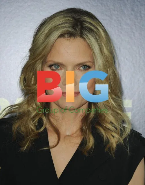 Michelle Pfeiffer at 'New Year's Eve' Premiere
