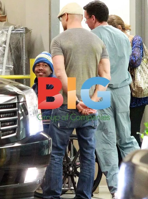 Nick Cannon and Mariah Carey Leave Hospital