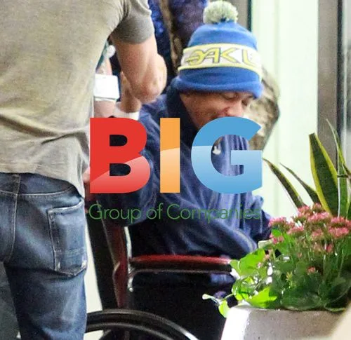 Nick Cannon and Mariah Carey Leave Aspen Hospital
