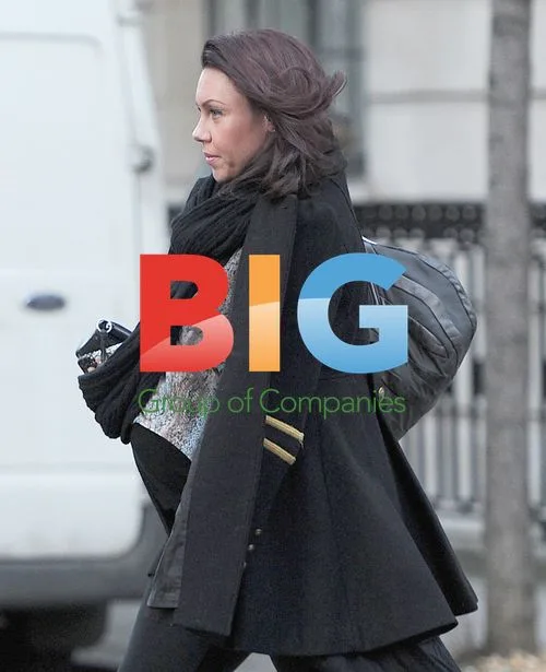 Pregnant Michelle Heaton at Hair Salon