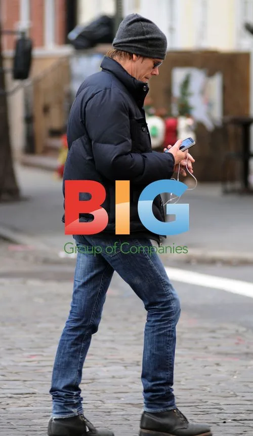 Kevin Bacon and Oliver Platt Walk in NY