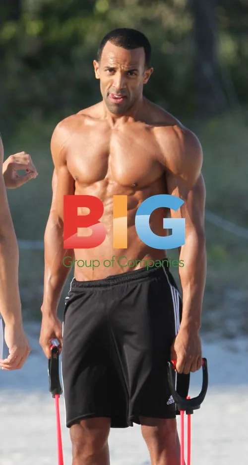 Craig David Flexing Muscles