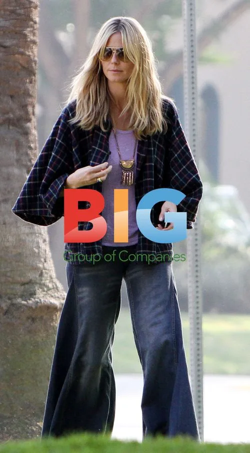 Heidi Klum Picks Up Daughters from Ballet