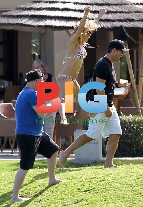 LeAnn Rimes and Eric Bochee Ball in Hawaii