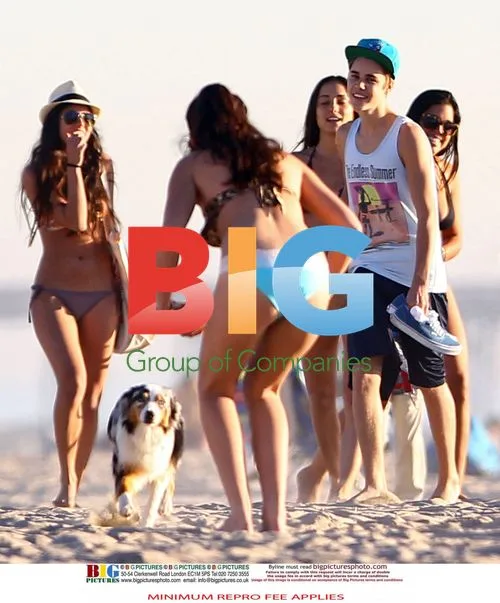 Justin Bieber and Dad Spend Active Day in LA