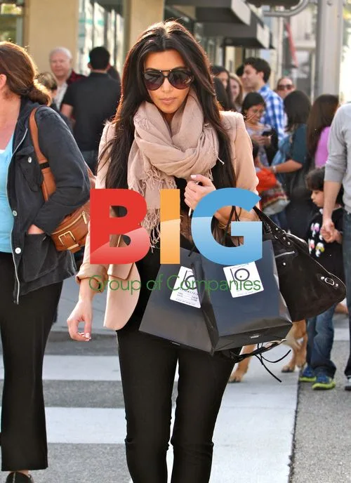 Kim Kardashian Shopping in Beverly Hills