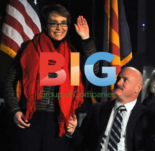 Giffords Waves at Vigil
