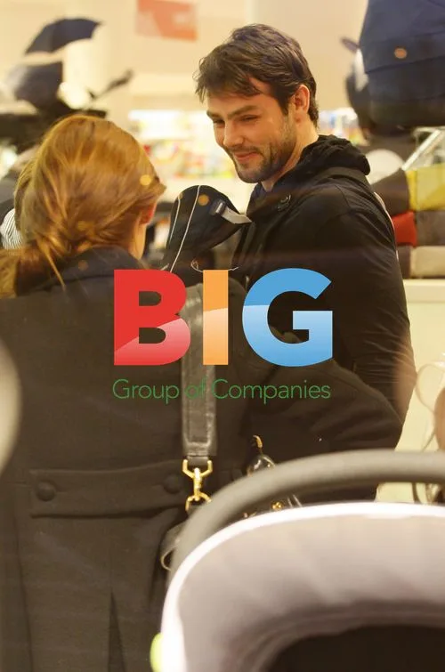 Una Healy and Ben Foden shopping for baby clothes