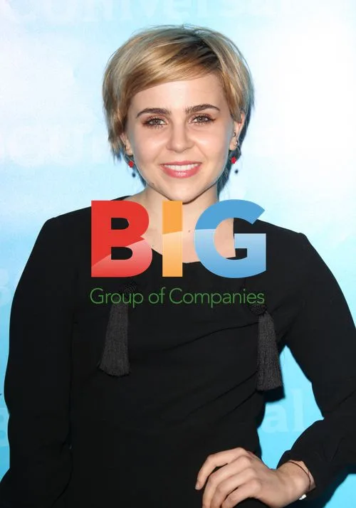 Mae Whitman at NBC Universal 2012 Winter TCA Party