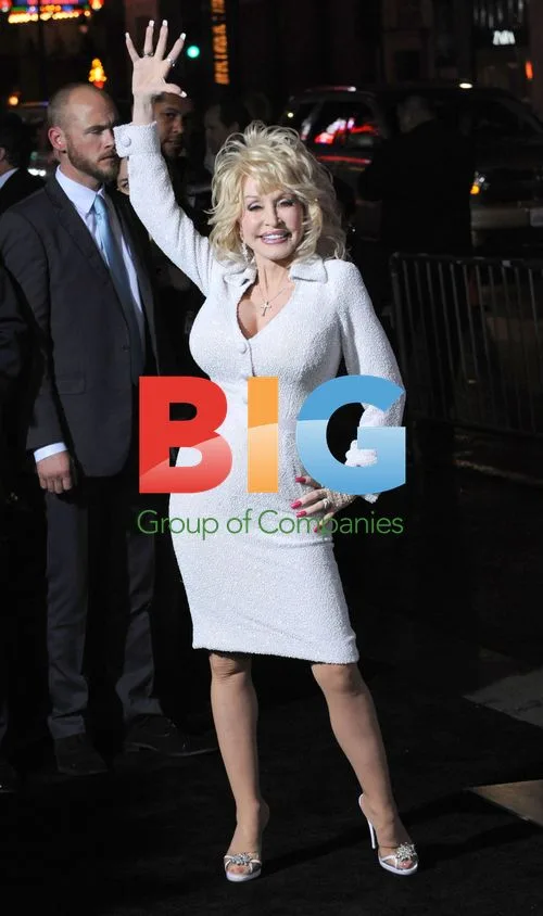 Dolly Parton at 'Joyful Noise' Premiere