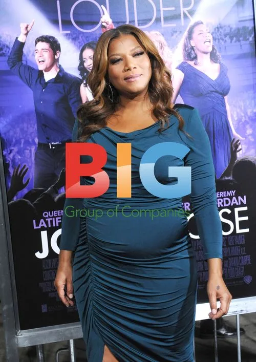 Queen Latifa at "Joyful Noise" Premiere