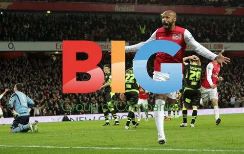 Thierry Henry Celebrates Arsenal Goal