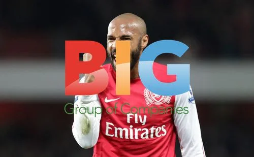 Thierry Henry celebrates winning goal