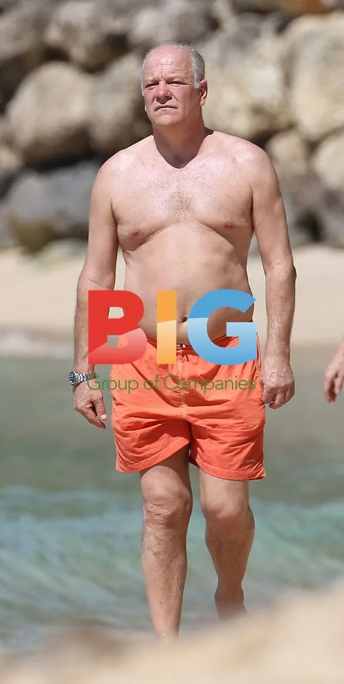 Retired footballer Andy Gray on Caribbean vacation