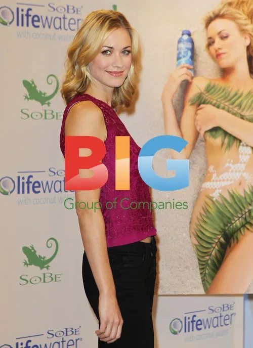 Yvonne Strahovski Lifewater Shoot