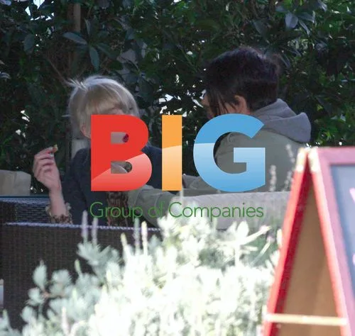 Anthony Kiedis and Girlfriend Lunch in Malibu