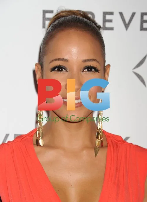 Dania Ramirez at Forevermark InStyle Golden Globes Event