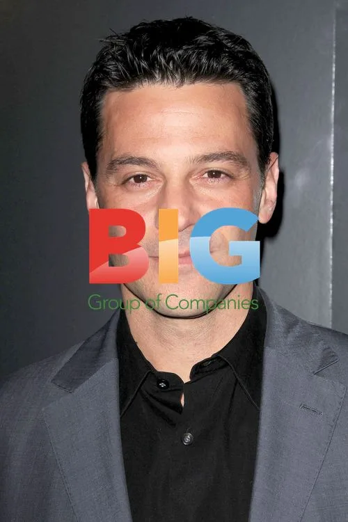 David Alan Basche at Newlyweds Premiere