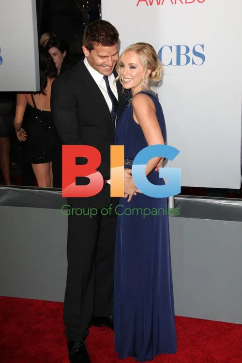 David Boreanaz and Jaime Bergman at 2012 People's Choice Awards