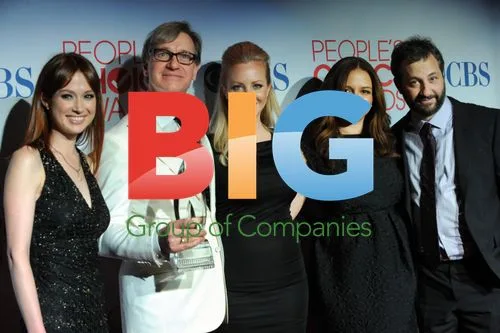 Ellie Kemper, Paul Feig, Wendi McLendon-Covey, Maya Rudolph, Judd Apatow at People\'s Choice Awards