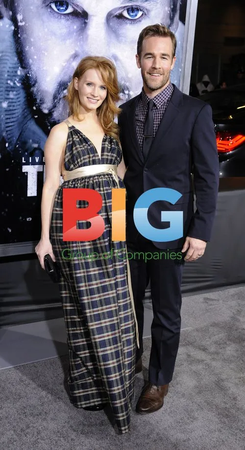 James Van Der Beek at "The Grey" Premiere