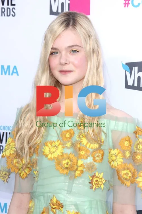 Elle Fanning at Critics' Choice Awards 2012