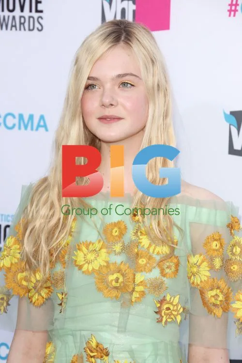 Elle Fanning at Critics' Choice Movie Awards 2012