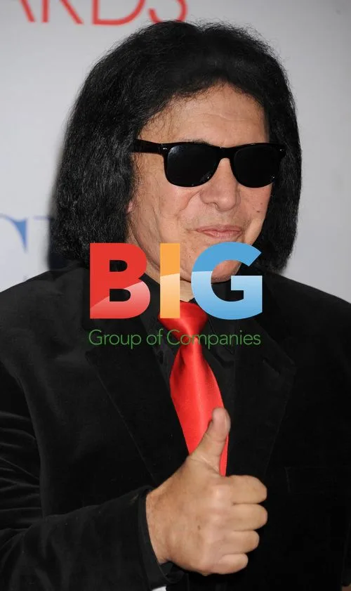 Gene Simmons Arrives at People's Choice Awards 2012
