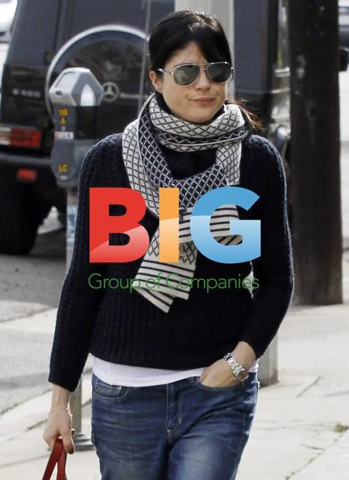 Selma Blair and Jason Bleick Shop in LA