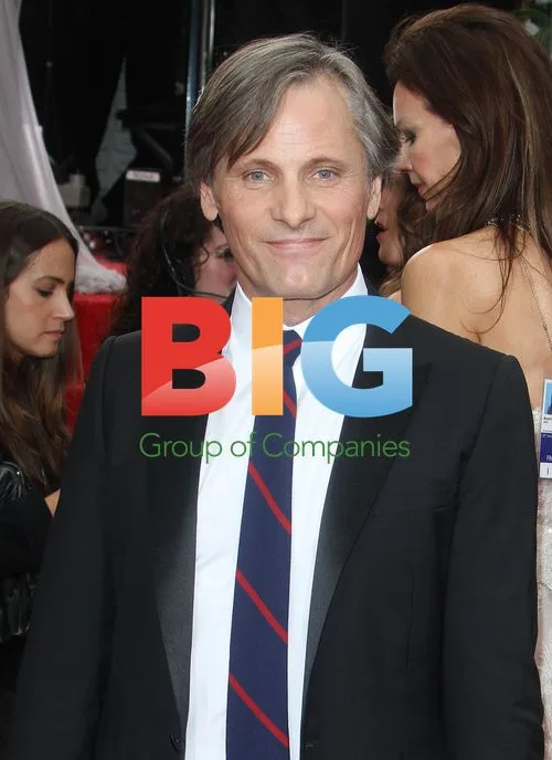 Viggo Mortensen at 69th Golden Globes