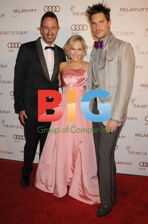 Christos Garkinos, Rachael Harris and Cameron Silver at Art Of Elysium Gala