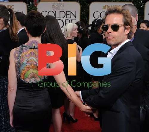 Guy Pearce and Kate Mestitz at Golden Globes