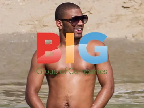JB Gill and Chloe Tangney in Caribbean