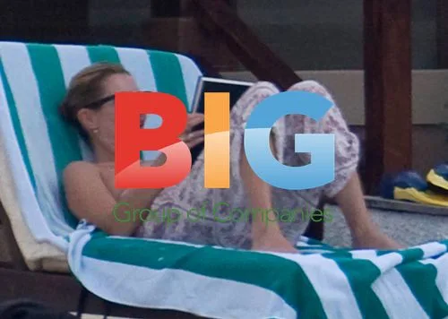 Kate Moss and Jamie Hince on Caribbean Holiday
